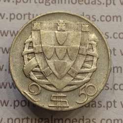 Silver coin of 2-1/2 Escudos 1933, 2$50 Escudos 1933 silver Portuguese Republic, (F), World Coins Portugal KM 580