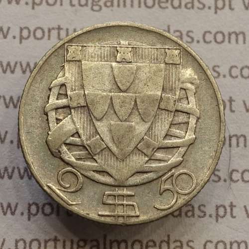 Silver coin of 2-1/2 Escudos 1933, 2$50 Escudos 1933 silver Portuguese Republic, (F), World Coins Portugal KM 580