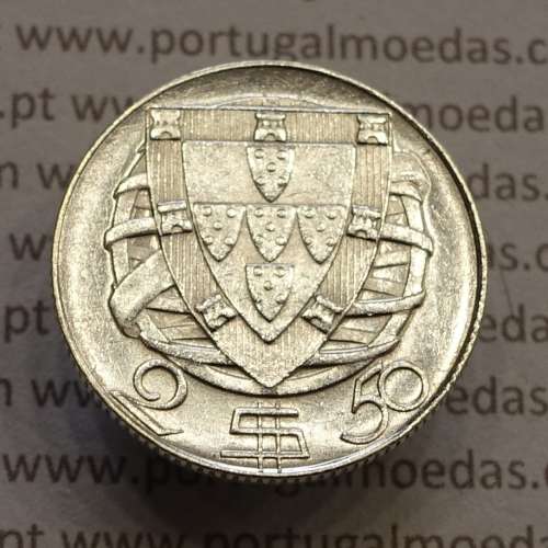 MOEDA 2$50 ESCUDOS (DOIS ESCUDOS E CINQUENTA CENTAVOS) PRATA 1944 (BELA) -  REPÚBLICA PORTUGUESA