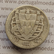 MOEDA 2$50 ESCUDOS (DOIS ESCUDOS E CINQUENTA CENTAVOS) PRATA 1945 (BC) -  REPÚBLICA PORTUGUESA