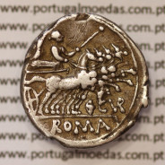 MOEDA DENÁRIO PRATA DA REPÚBLICA ROMANA FAMÍLIA “CURIATIA” (ANO 142 a.C.) LEGENDA (TRIGE / C. CVR / ROMA.)