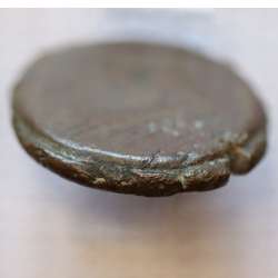 MOEDA ASSE “AS” BRONZE DA REPÚBLICA ROMANA FAMÍLIA “MAIANIA” (ANO 153 a.C.) “C. MAIANIUS” LEGENDA (C MAIANI / ROMA)