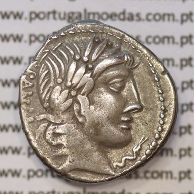 Denário da República Romana 90 a.C. – C. Vibius Pansa – Apollo / Victoria em Quadriga – Família Vibia (Busto Grande)1
