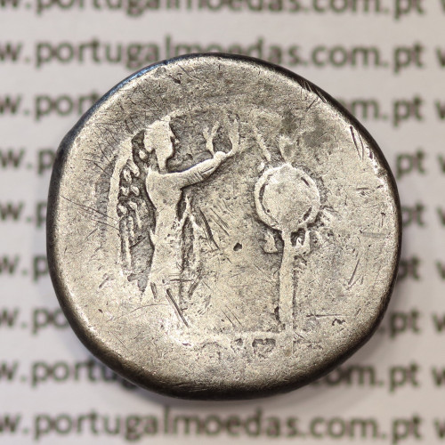 MOEDA VICTORIATUS EM PRATA DA REPUBLICA ROMANA FAMÍLIA ANÓNIMA (ANO 211 a.C.) CABEÇA  JÚPITER   VITÓRIA E TROFÉU DE COROAÇÃO.