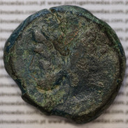 MOEDA ASSE “AS” BRONZE DA REPÚBLICA ROMANA FAMÍLIA “MAENIA” (ANO 189 a.C.  180 a.C.) “QUINTUS MAENIUS” LEGENDA (MAE / ROMA)