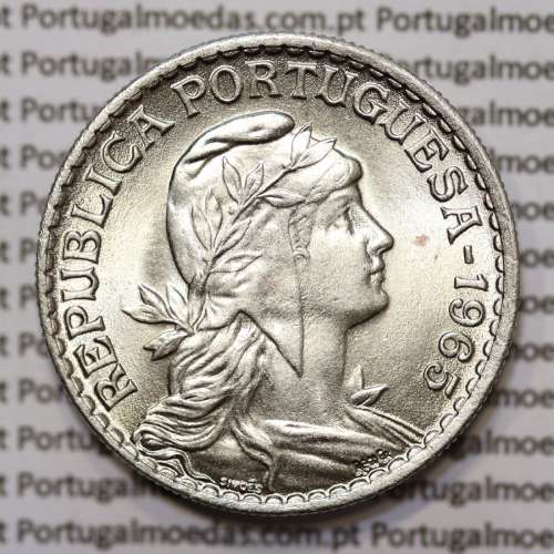 Moeda 1 Escudo 1965 em Alpaca (1$00 de 1965) SOBERBA