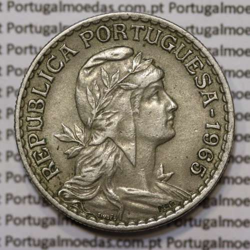 Moeda 1 Escudo 1965 em Alpaca (1$00 de 1965) MBC+/BELA