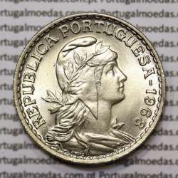 Moeda 1 Escudo 1968 em Alpaca (1$00 de 1968) SOBERBA