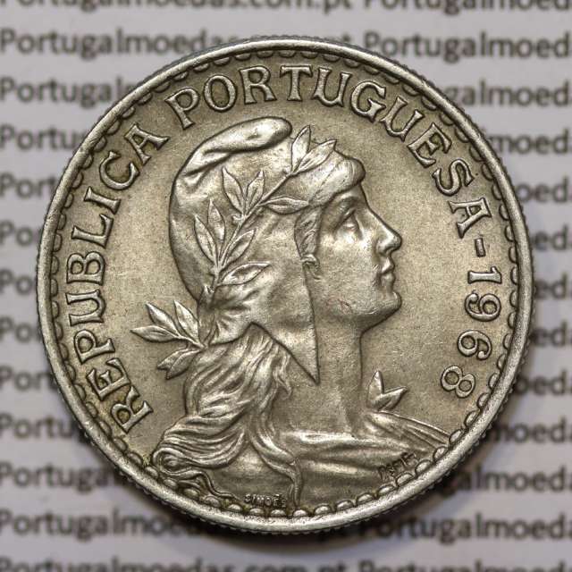 Moeda 1 Escudo 1968 em Alpaca (1$00 de 1968) MBC+/BELA