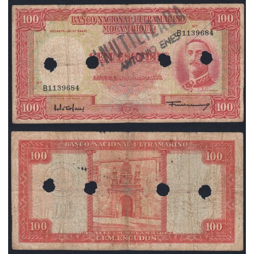 Nota Cem Escudos 1958 Aires de Ornelas c/ Furação e Carimbo de Inutilização, 24/07/1958 - Moçambique Pick 107
