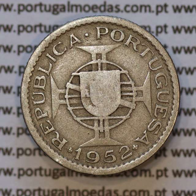 Moeda 2$50 Cupro-níquel 1952 Moçambique, "dois escudos e cinquenta centavos 1952 " (BC) - World Coins Mozambique KM 78