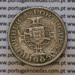 Moeda 2$50 Cupro-níquel 1965 Moçambique, "dois escudos e cinquenta centavos 1965 " (BC) - World Coins Mozambique KM 78