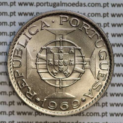 Angola, copper-nickel coin of 10 escudos 1969 of the Former Portuguese Colony of Angola, World Coins Angola KM 79