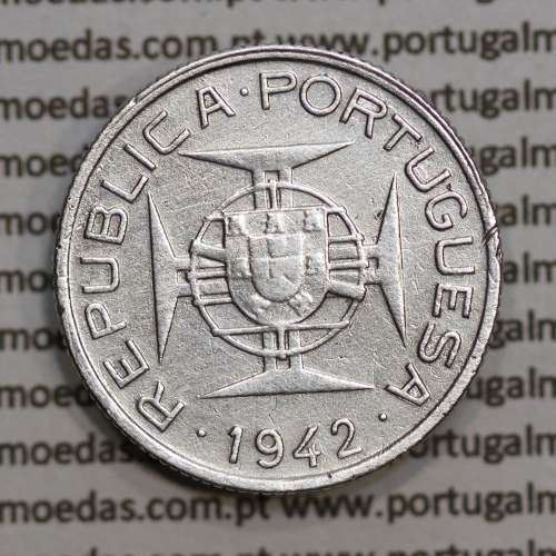 Mozambique, silver coin of 2.50 Escudos 1942, 2-1/2 Escudos 1942 Former Portuguese Colony, (VF+), WorldCoins Mozambique KM 68