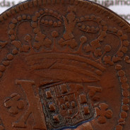 Carimbo Escudete de D. João Príncipe Regente sobre XX Réis cobre 1774 D. José I (Brasil), Coroa Alta, World Coins Brasil KM175.1