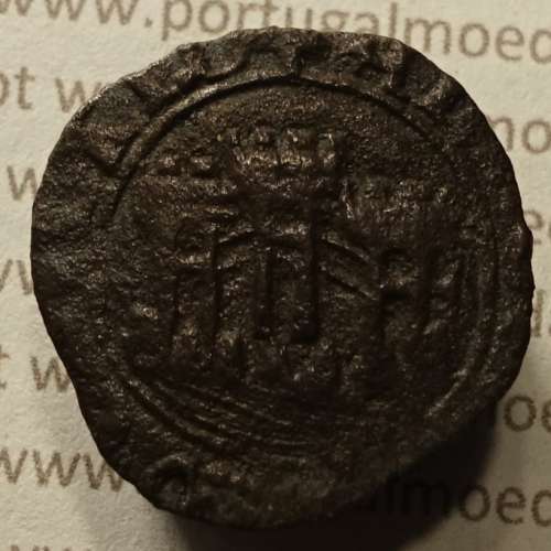 Ceitil Cobre de D. Afonso V (1438 -1481), Ceitil (1/6 Real Branco) Tipologia do catálogo F. Magro 8º Grupo - A5.8.4.10