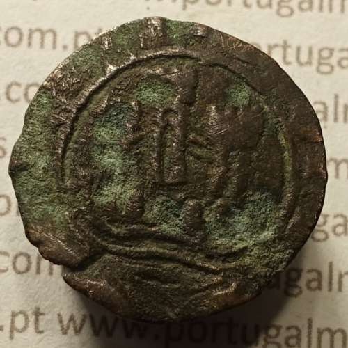 Ceitil Cobre de D. Afonso V (1438 -1481), Ceitil (1/6 Real Branco) Tipologia do catálogo F. Magro 8º Grupo - A5.8.4.1