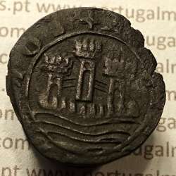 Ceitil Cobre de D. Afonso V (1438 -1481), Ceitil (1/6 Real Branco) Tipologia do catálogo F. Magro 8º Grupo - 3 ligações castelos