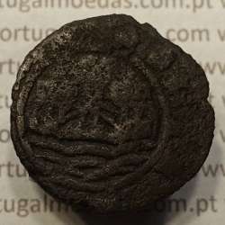 Ceitil Cobre de D. Afonso V (1438 -1481), Ceitil (1/6 Real Branco) Tipologia do catálogo F. Magro 6º Grupo - A5.6.2.3