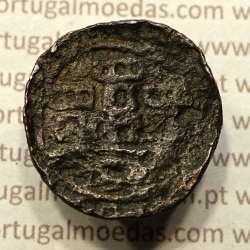 Ceitil Cobre de D. Afonso V (1438 -1481), Ceitil (1/6 Real Branco) Tipologia do catálogo F. Magro 6º Grupo - A5.6.4.5