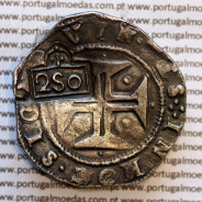 Carimbo de 250 Réis de D. Afonso VI, sobre Meio Cruzado Prata de D. João IV, Anv. Coroa perolada, Rev. Cruz cercada por pontos