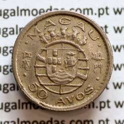 Eixo Vertical, Macau 50 Avos 1952 Cuproníquel , Muito Rara, Macao Portuguese Colony 50 avos 1952 Very Rare Medal Alignment