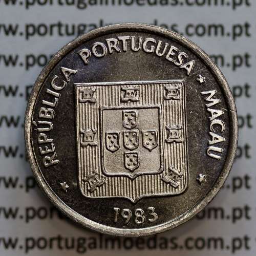 Macau 1 Pataca 1983 Cuproníquel, Variante Baixo Relevo acabamento Proof-Like (Pobjoy Mint), (Soberba), World Coins Macao KM 23.2