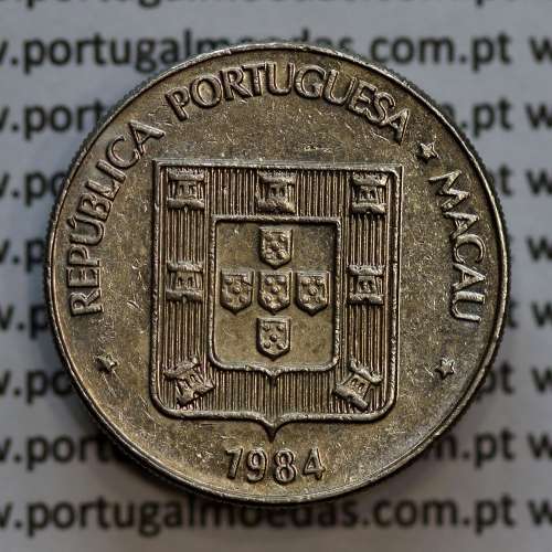 Macau 1 Pataca 1984 Cuproníquel, (Singapore Mint), Ex-Colónia Macau, (MBC+), World Coins Macao KM23.1
