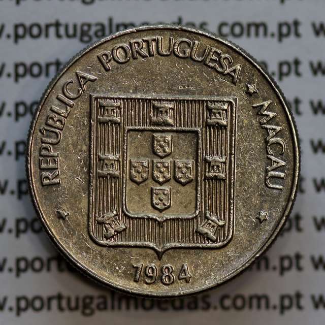 Macau 1 Pataca 1984 Cuproníquel, (Singapore Mint), Ex-Colónia Macau, (MBC+), World Coins Macao KM23.1