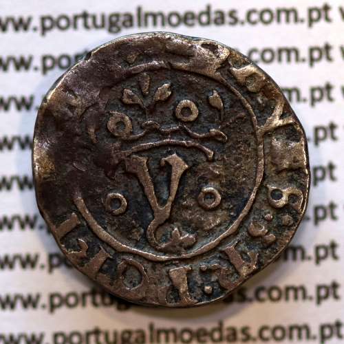 Portuguese silver coin Vintém of D. João III 1521-1557, Legend: ⋌IOANES:3R:PORTVGAL / ⋌IOANES:R:PORTVGALIA E