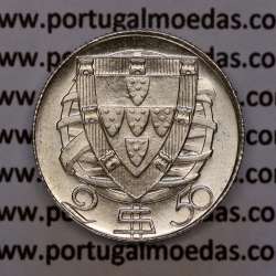 Silver coin of 2-1/2 Escudos 1944, 2$50 Escudos 1944 silver Portuguese Republic, (UNC), World Coins Portugal KM 580