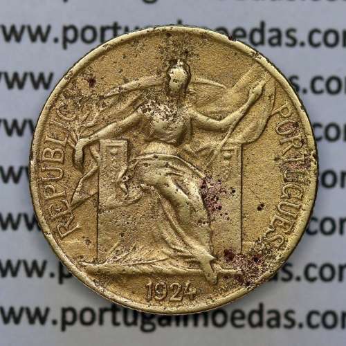 Coin 50 Centavos 1924 Aluminium-Bronze of Portuguese Republic, (F+), World Coins Portugal KM 575