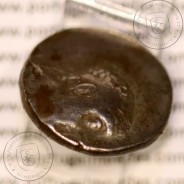 Ariobarzanes I Philoromaios, Ano 95-63 a.C. Capadócia, AR Dracma 16 mm, Legend BAΣIΛEΩΣ AΡIOBAΡZANOY ΦIΛOΡΩMAIOY KH, (Sear7302)