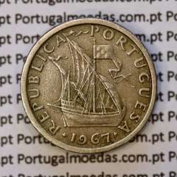 2$50 escudos 1967  cuproníquel, 2 escudos e 50 centavos 1967 da República Portuguesa, (MBC), World Coins Portugal KM 590 2$50 escudos 1967  cuproníquel, 2 escudos e 50 centavos 1967 da República Portuguesa, (MBC), World Coins Portugal KM 590