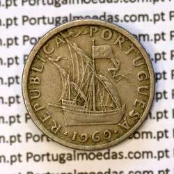 2$50 escudos 1969  cuproníquel, 2 escudos e 50 centavos 1969 da República Portuguesa, (MBC), World Coins Portugal KM 590