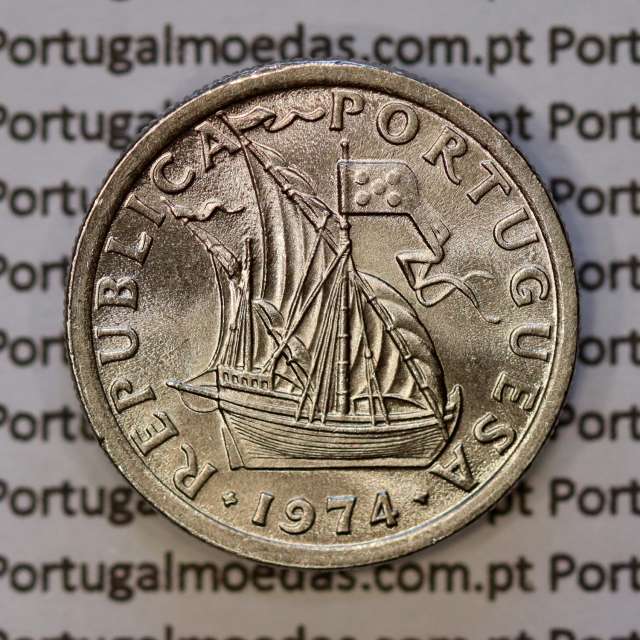 2$50 escudos 1974  cuproníquel, 2 escudos e 50 centavos 1974 da República Portuguesa, (Soberba), World Coins Portugal KM 590
