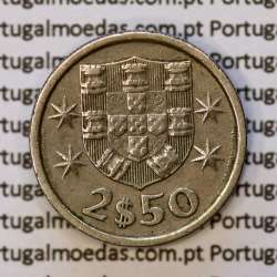 coin of 2-1/2 Escudos 1975, 2.50 Escudos 1975 Copper-Nickel Portuguese Republic, (VF), World Coins Portugal KM 590