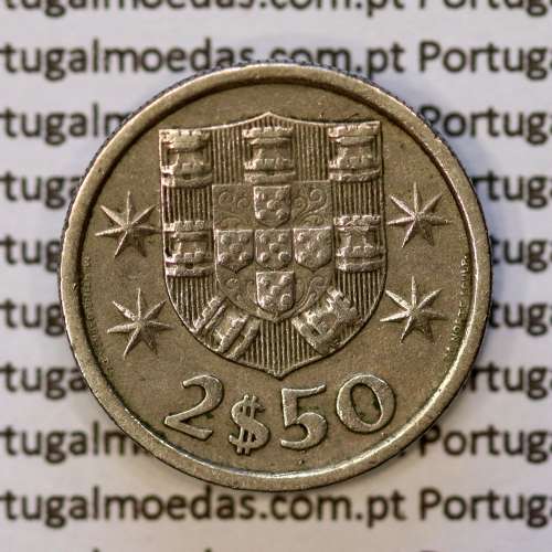 2$50 escudos 1975  cuproníquel, 2 escudos e 50 centavos 1975 da República Portuguesa, (MBC), World Coins Portugal KM 590