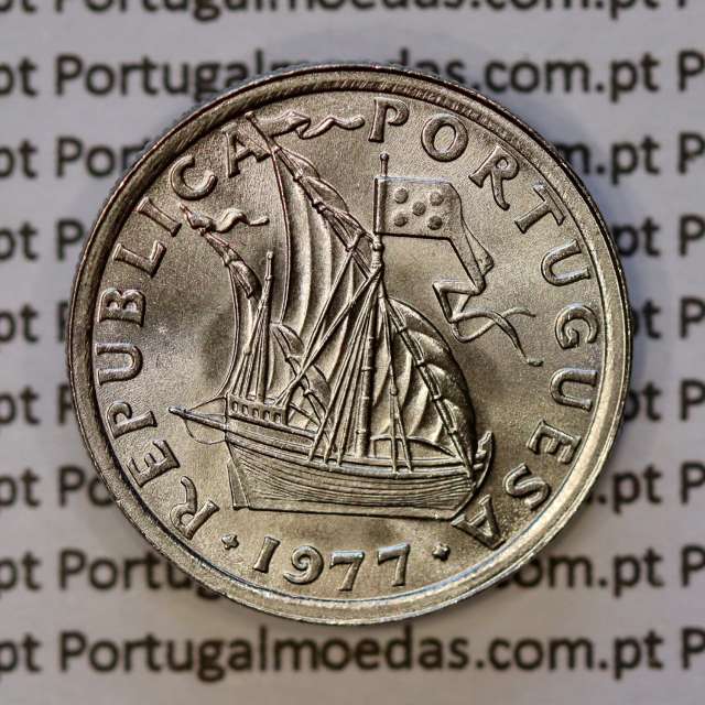 2$50 escudos 1977  cuproníquel, 2 escudos e 50 centavos 1977 da República Portuguesa, (Soberba), World Coins Portugal KM 590