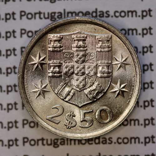 coin of 2-1/2 Escudos 1978, 2.50 Escudos 1978 Copper-Nickel Portuguese Republic, (BU/UNC), World Coins Portugal KM 590