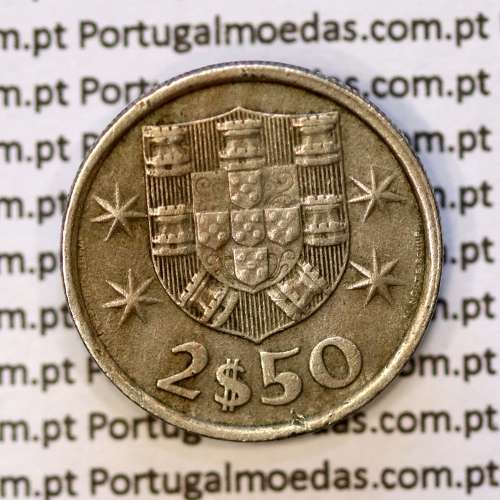 coin of 2-1/2 Escudos 1980, 2.50 Escudos 1980 Copper-Nickel Portuguese Republic, (VF), World Coins Portugal KM 590