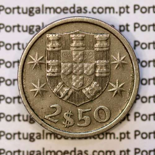 coin of 2-1/2 Escudos 1982, 2.50 Escudos 1982 Copper-Nickel Portuguese Republic, (VF), World Coins Portugal KM 590