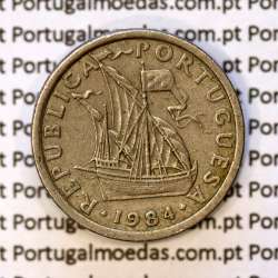 2$50 escudos 1984  cuproníquel, 2 escudos e 50 centavos 1984 da República Portuguesa, (MBC), World Coins Portugal KM 590