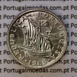 coin of 2-1/2 Escudos 1985 small numbers date, 2.50 Escudos 1985 small date Copper-Nickel, (BU/UNC), World Coins Portugal KM 590 coin of 2-1/2 Escudos 1985 small numbers date, 2.50 Escudos 1985 small date Copper-Nickel, (BU/UNC), World Coins Portugal KM 590