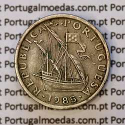2$50 escudos 1985  cuproníquel algarismos da data finos, 2 escudos e 50 centavos 1985, (MBC), World Coins Portugal KM 590