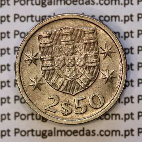 2$50 escudos 1985  cuproníquel algarismos da data largos, 2 escudos e 50 centavos 1985, (MBC+), World Coins Portugal KM 590
