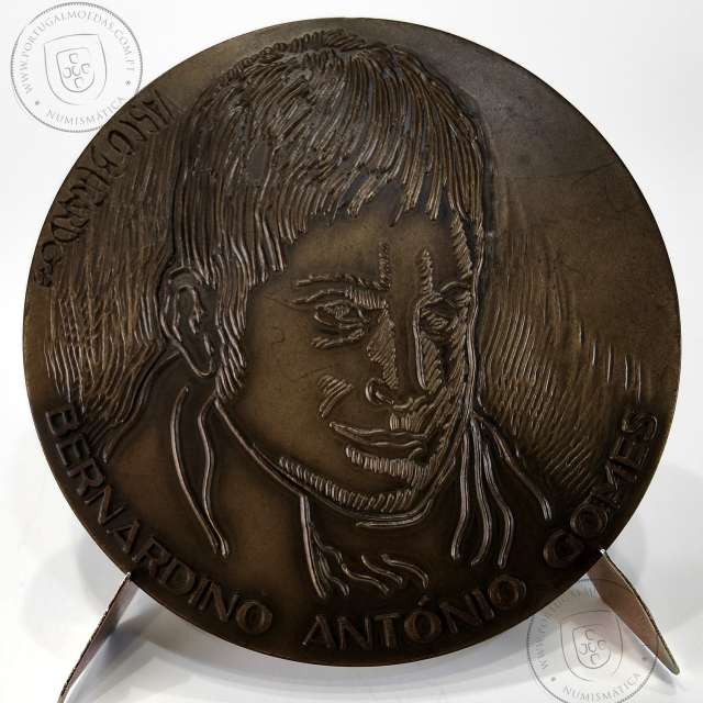 Bernardino António Gomes (1768 - 1823), Doctor and Scientist emeritus, Sculptor Vasco Bernardo Medal 1973