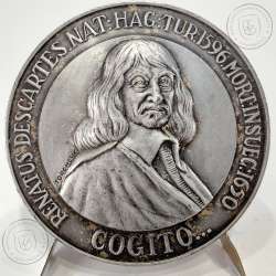 René Descartes (1596–1650), RENATUS DESCARTES.NAT:HAG:TUR:1596.MORT:INSUEC:1650 COGITO...,Medal and paperweight