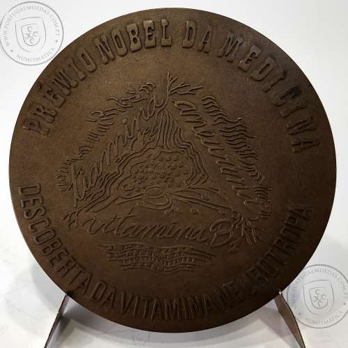 Christiaan Eijkman (1858-1930), was a Dutch doctor Nobel Prize in Medicine in 1929, Bronze Medal sculptor José Vieira
