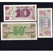 Inglaterra - Lote de 3 Notas Diferentes-British Armed Forces - Serie 1972 (Não Circuladas)